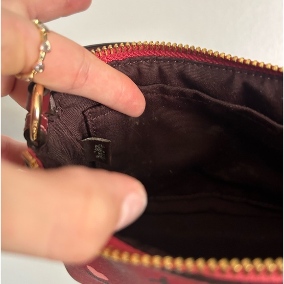 Mini red coach shoulder bag - Picture 5 of 5